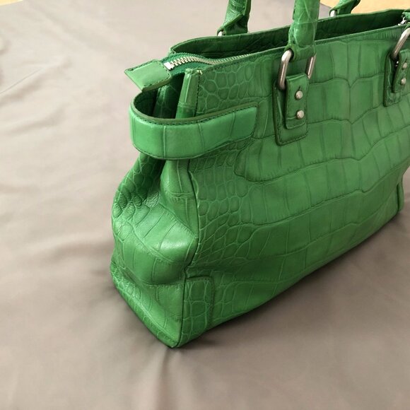 Club Monaco Rich Green Leather Tote - Picture 5 of 11